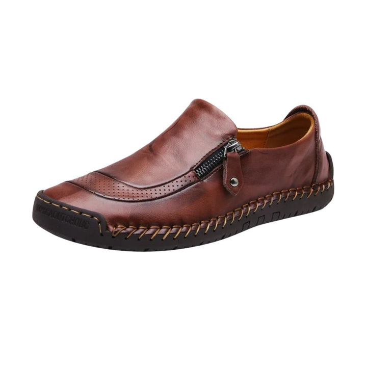 Orthopädische Damenschuhe mit rutschfester Sohle, ergonomischem Design und breitem Zehenraum, in Braun und Schwarz.