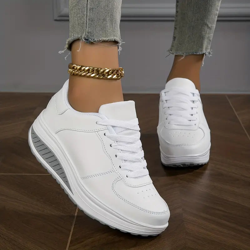 Orthopädische Damenschuhe: Sportlich, bequem, blau; bieten Komfort und Unterstützung, ideal für aktive Frauen.