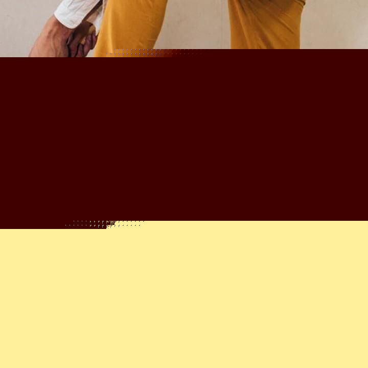 Orthopädische Herren-Lederpantoffeln, braun, ergonomisch, bequem, stilvoll, seitliche Ansicht, für optimalen Tragekomfort.