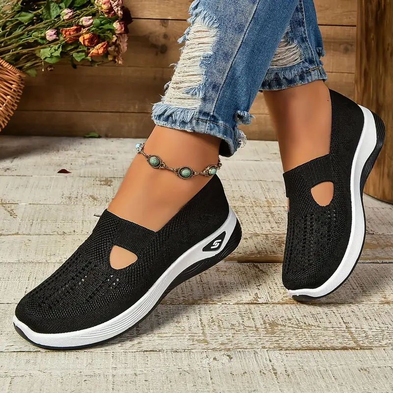 Orthopädische Komfort-Schuhe für Damen, stilvolles Design, weiche Polsterung, optimale Unterstützung, eleganter Look.