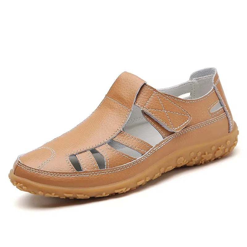 Orthopädische Sandalen mit ergonomischem Fußbett in verschiedenen Farboptionen für Damen, komfortabel und stilvoll.