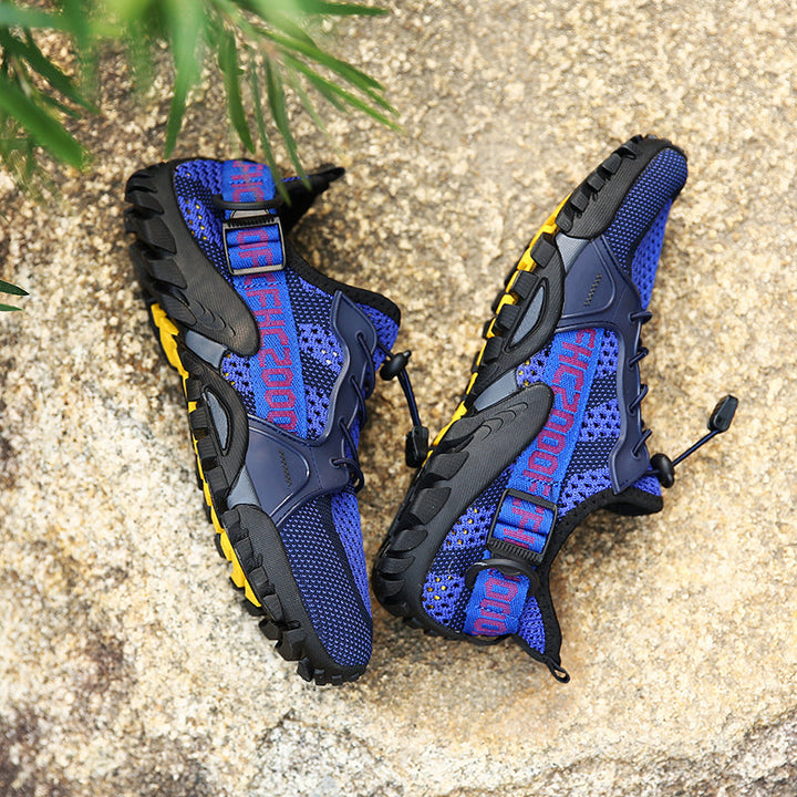 "Orthopädischer Wanderschuh Damen in Camouflage, gepolsterte Einlegesohle, rutschfeste Sohle, atmungsaktiv, seitliche Ansicht