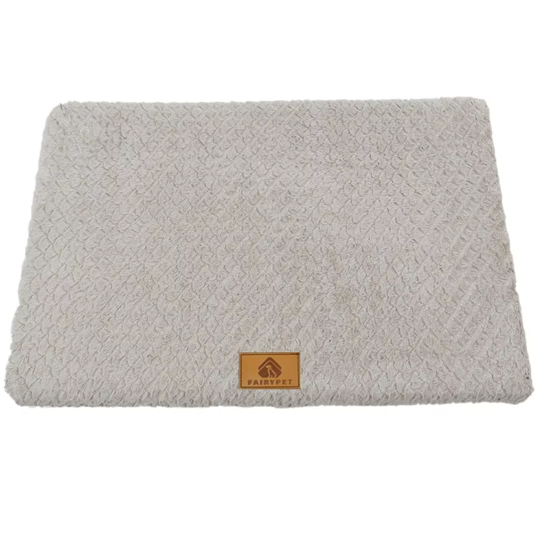 Orthopädisches Hundebett, flauschige Matte, kuscheliger Plüsch, lindert Gelenkschmerzen, perfekt für ältere Haustiere.