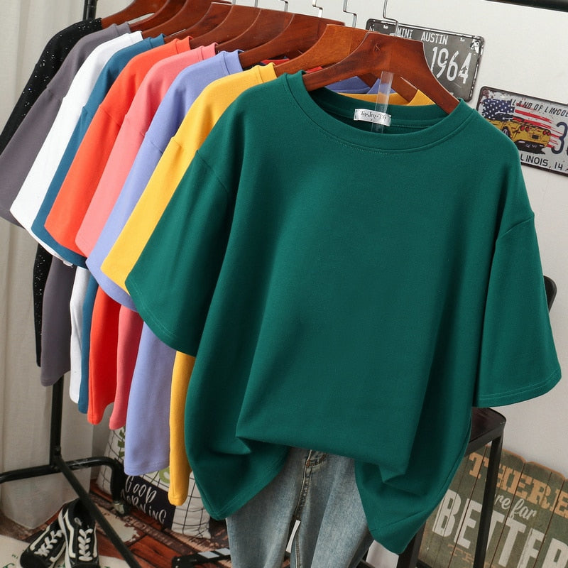 Oversized Damen Baumwoll-T-Shirt, XXL bis 4XL, lässig und atmungsaktiv, ideal für entspannte Outfits.