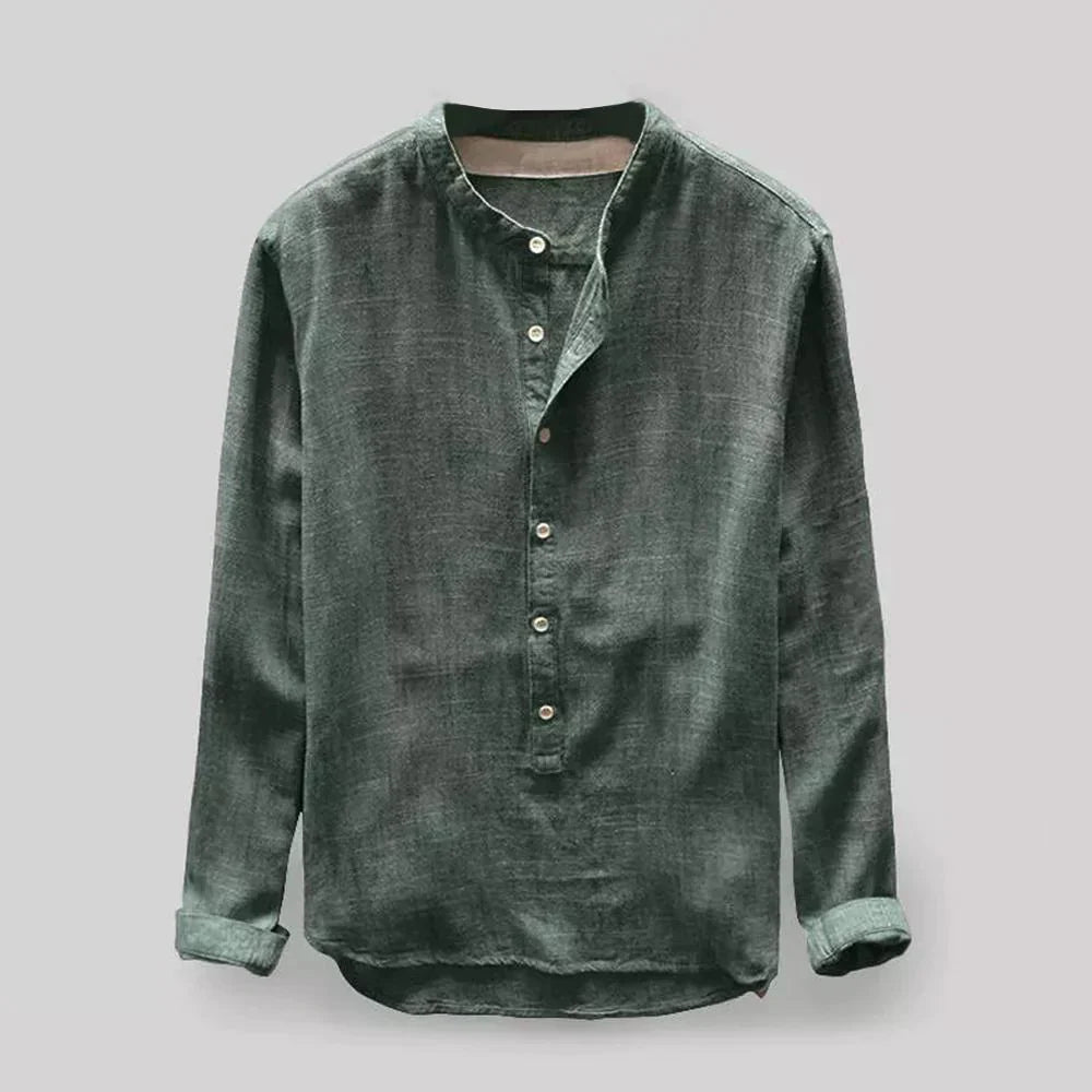 Oxford Herrenbluse in Weiß, klassisch geschnitten, perfekt für Business und Freizeit, aus strapazierfähigem Oxford-Gewebe.