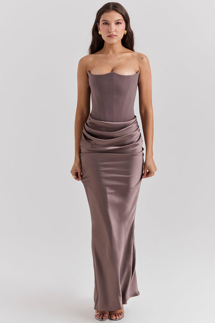 Trägerloses Korsett-Maxikleid