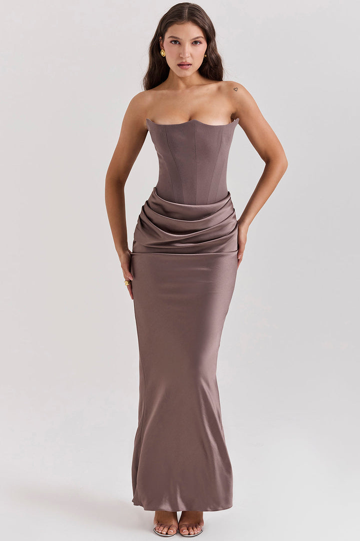Trägerloses Korsett-Maxikleid