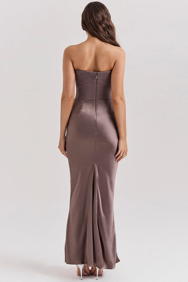 Trägerloses Korsett-Maxikleid