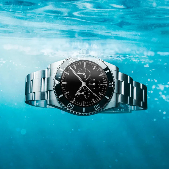 Robuste Smartwatch mit Gorilla® Glass, Metallgehäuse und Gesundheitsfunktionen, ideal für extreme Bedingungen.