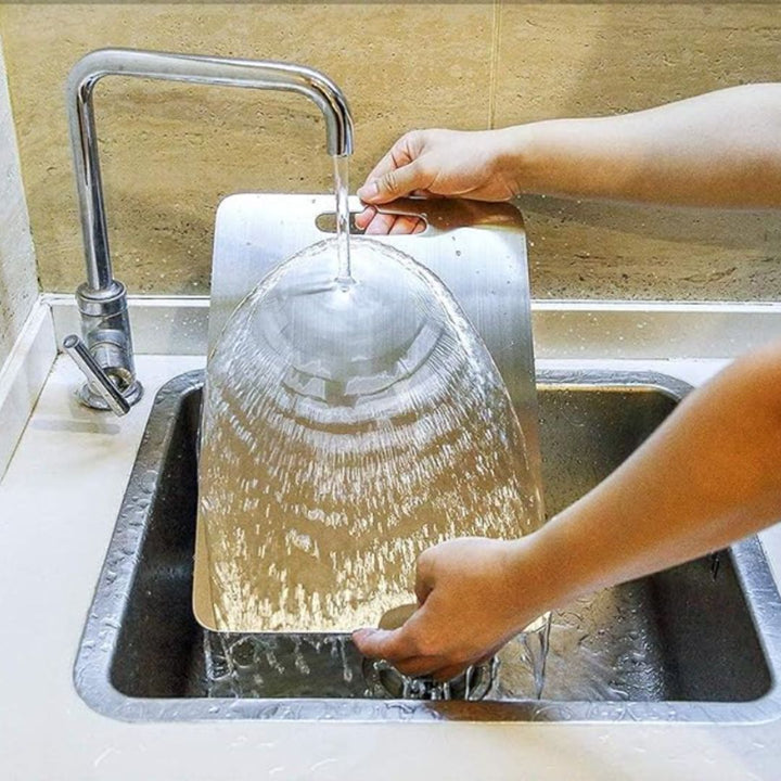 Robustes Schneidebrett aus Titan, modernes Design, hygienisch, antibakteriell, geruchsneutral, schützt Messerklingen.