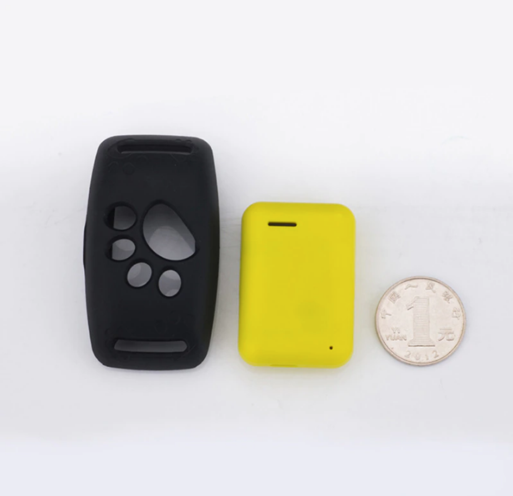 "Rosa GPS Katzen- und Hundehalsband, wasserdicht, ideal für präzise Tierortung, ohne Abogebühren, robustes Design."