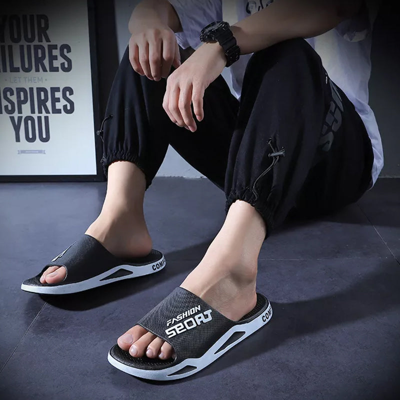 "Rutschfeste und atmungsaktive unisex Sportsandalen, stilvoll zweifarbig in Gelb+Schwarz, perfekt für aktive Tage."