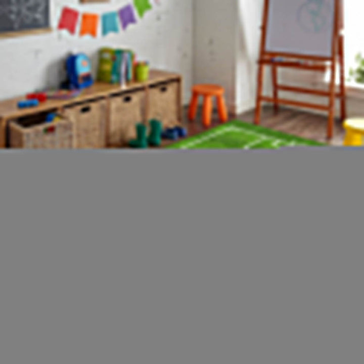 Rutschfester Sportteppich im Fußball-Design mit realistischen Feldmarkierungen, ideal für Spielzimmer, kratzfest & langlebig.