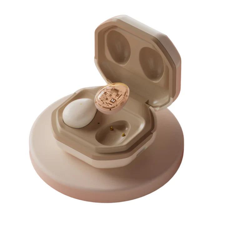 "Schallisolierende Schlaf-Ohrstöpsel in Ladebox, ergonomisch, beige, für komfortablen, ungestörten Schlaf."
