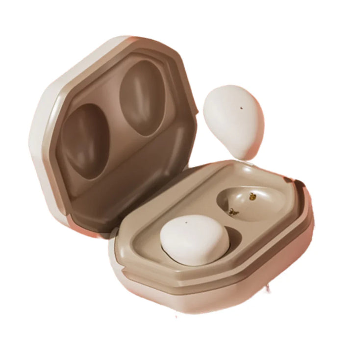 "Schallisolierende Schlaf-Ohrstöpsel in Ladebox, ergonomisch, beige, für komfortablen, ungestörten Schlaf."