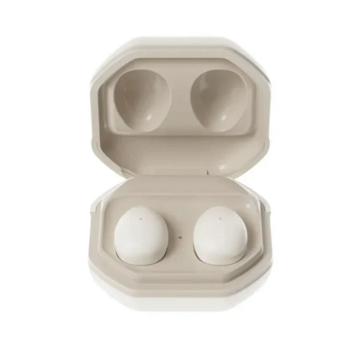 "Schallisolierende Schlaf-Ohrstöpsel in Ladebox, ergonomisch, beige, für komfortablen, ungestörten Schlaf."