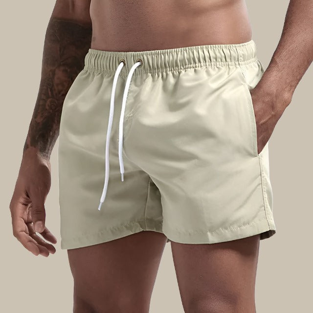 "Schnelltrocknende Herren Badeshorts, braun, elastischer Bund, zeitloses Design, seitentaschen, sommerlicher Stil"