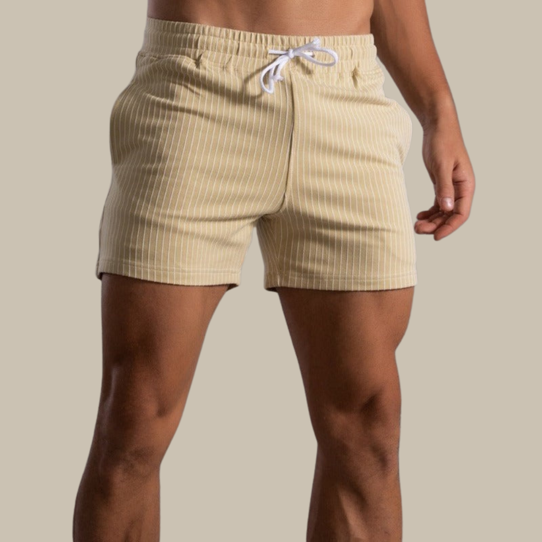 "Schnelltrocknende Herren Badeshorts Ripstop-Polyester in Blau, kurzer Schnitt, elastischer Bund, Frontansicht"
