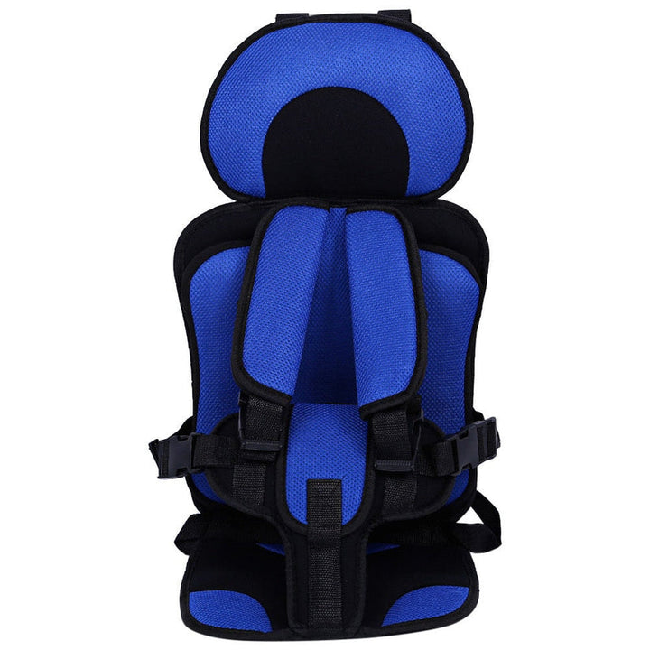 Schützender Kindersitz, ergonomisch, mit Seitenaufprallschutz, einfache Installation, waschbare Bezüge, moderne Optik.