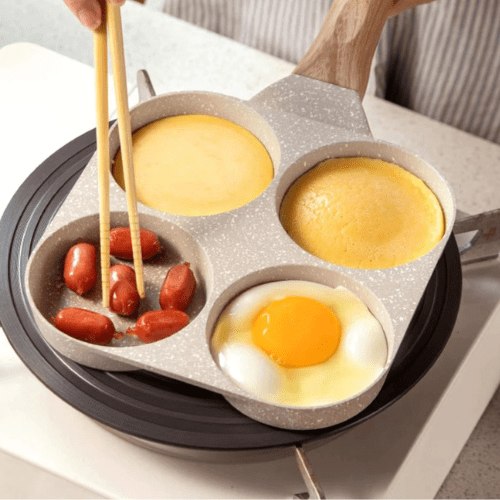 "Schwarze Multifunktionspfanne mit 4-in-1-Funktion und Antihaftbeschichtung für vielseitiges Kochen auf allen Herdarten"