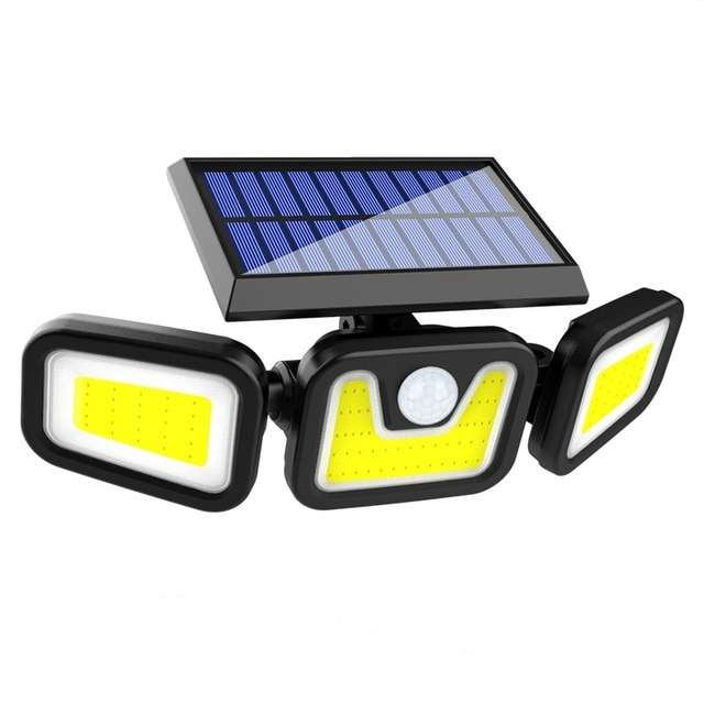 "Solar-LED Flutlicht mit 3 Strahlern und Bewegungsmelder, ideal für effiziente Außenbeleuchtung, wetterbeständig."