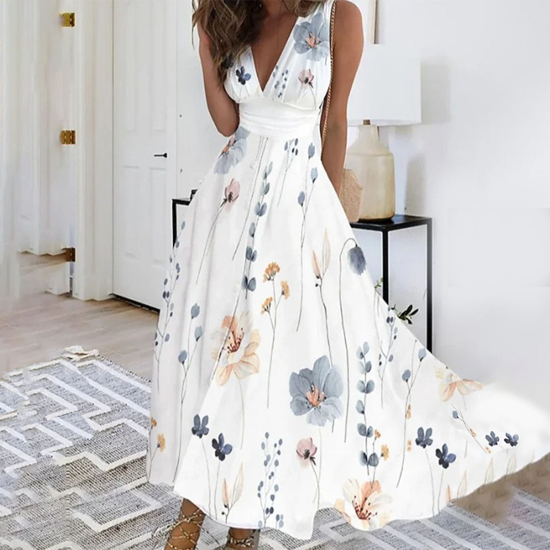 Sommerliches Damen Maxi-Kleid mit V-Ausschnitt und Blumenmuster, fließend und bequem für warme Tage.
