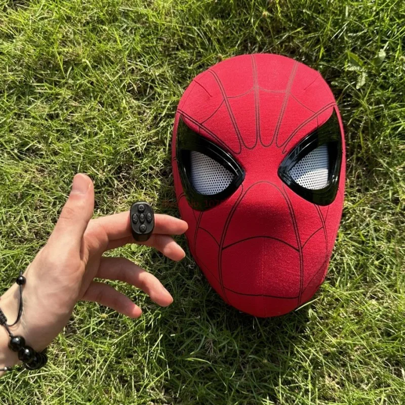 "Spider-Man Maske mit beweglichen Augen, für Kinder geeignet, manuelle und elektrische Steuerung, ideal für Kostüme."