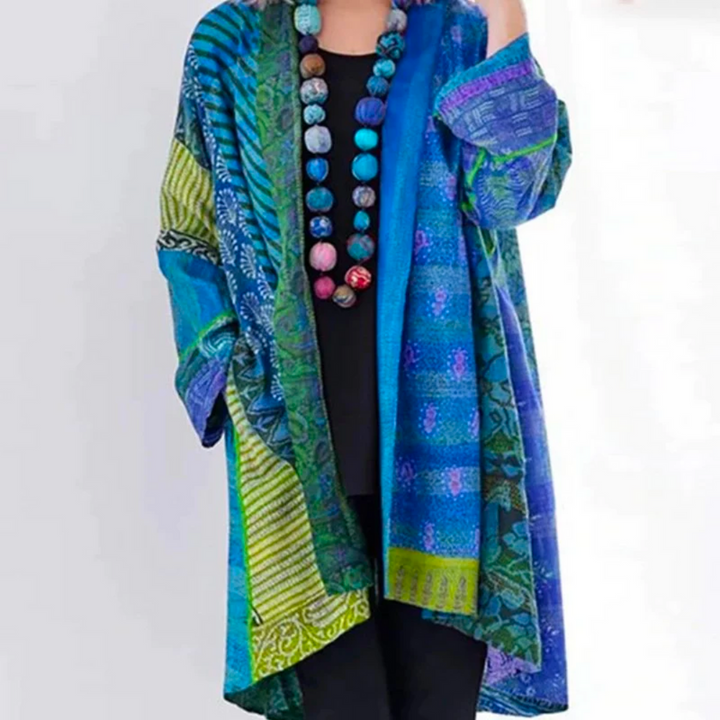 Stilvolle Damen-Strickjacke in elegantem Design, leicht und atmungsaktiv, perfekt für kühle Sommerabende und elegante Outfits