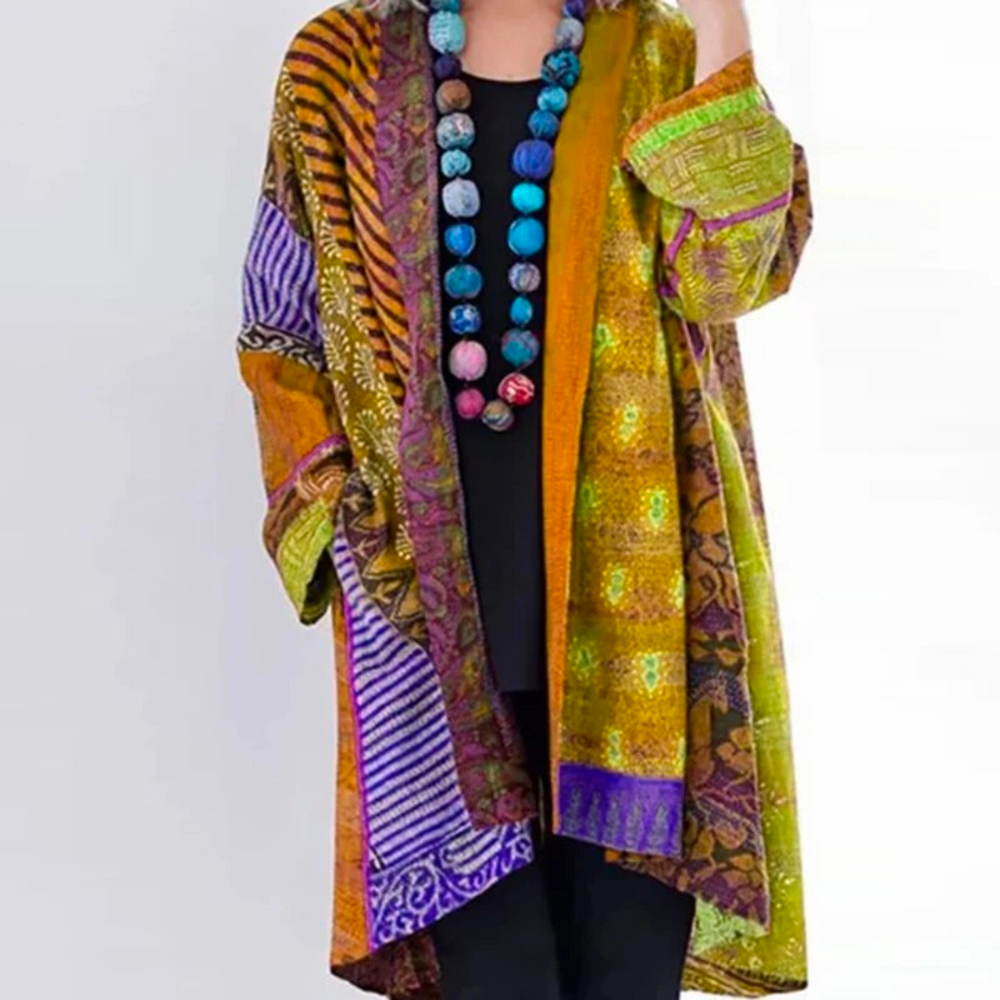 Stilvolle Damen-Strickjacke in elegantem Design, leicht und atmungsaktiv, perfekt für kühle Sommerabende und elegante Outfits