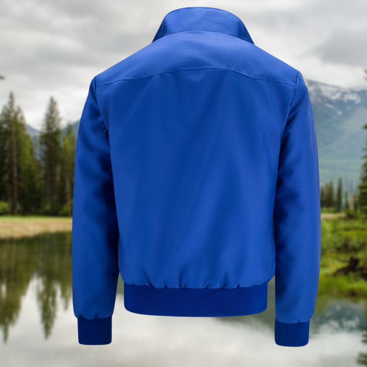 "Stilvolle Harrington-Jacke für Herren in klassischem Design, mit Stehkragen, gerippten Bündchen und praktischen Taschen."