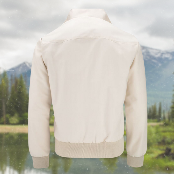"Stilvolle Harrington-Jacke für Herren in klassischem Design, mit Stehkragen, gerippten Bündchen und praktischen Taschen."