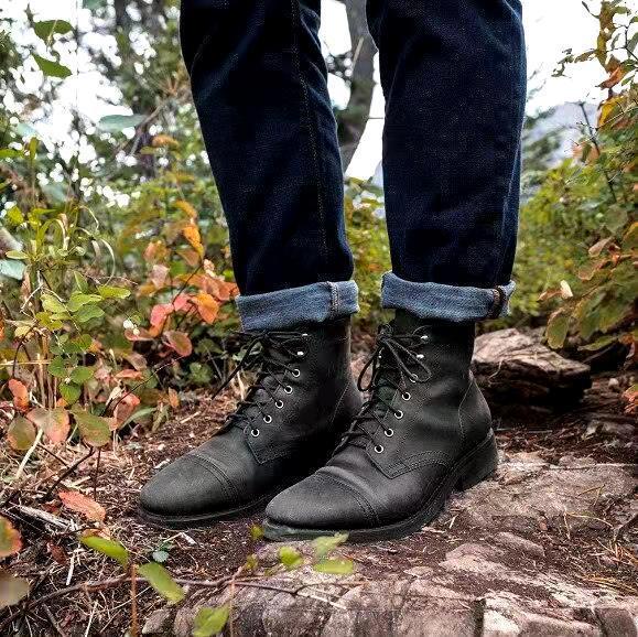 "Stilvolle Herren Retro Lederstiefel mit Schnürung, bequem für Herbst und Winter, ideal für jeden Anlass"