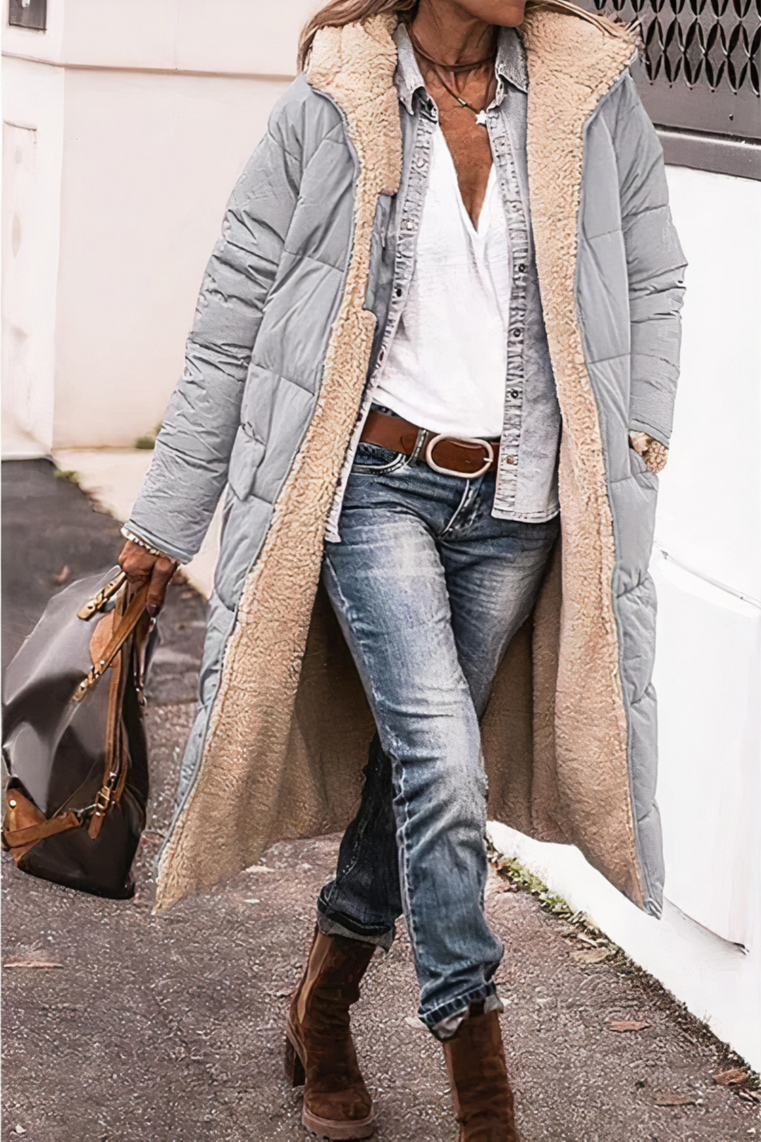 Stilvoller Damen Parka-Mantel mit doppelseitigem Design, warm und modern, ideal für Wintertage und festliche Anlässe.