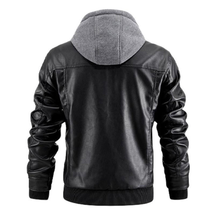 Stylische Herren Kapuzenjacke mit Reißverschlusstaschen und abnehmbarer Kapuze in modernem, schlanken Design.