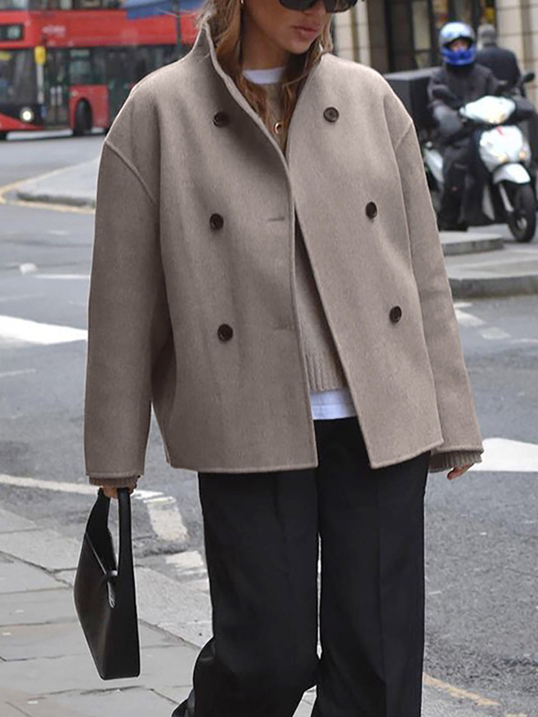 "Trendige Damen Jacke mit Knopfverschluss, graues Design, elegante gerade Linienführung, vielseitig kombinierbar, Größe L."