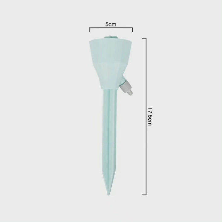 "Tropfbewässerungssystem im Einsatz, anpassbare Spikes, ideal für DIY Garten und Topfpflanzen, automatisierte Bewässerung."