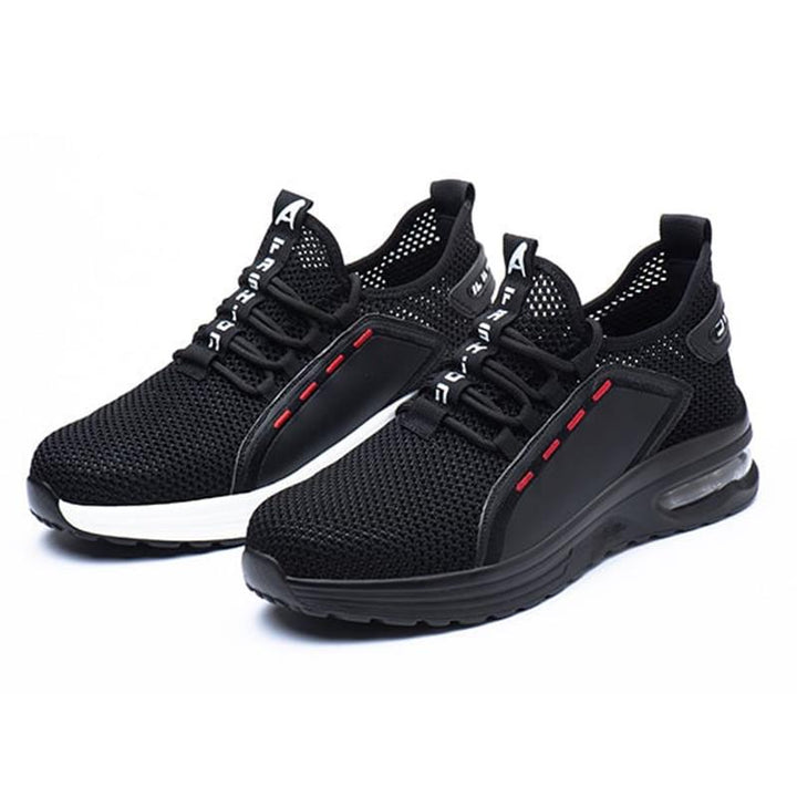 "Ultraleichte Sicherheitsschuhe mit Stahlkappe, Kevlar, atmungsaktivem Mesh und stoßdämpfender Sohle auf hellem Hintergrund."