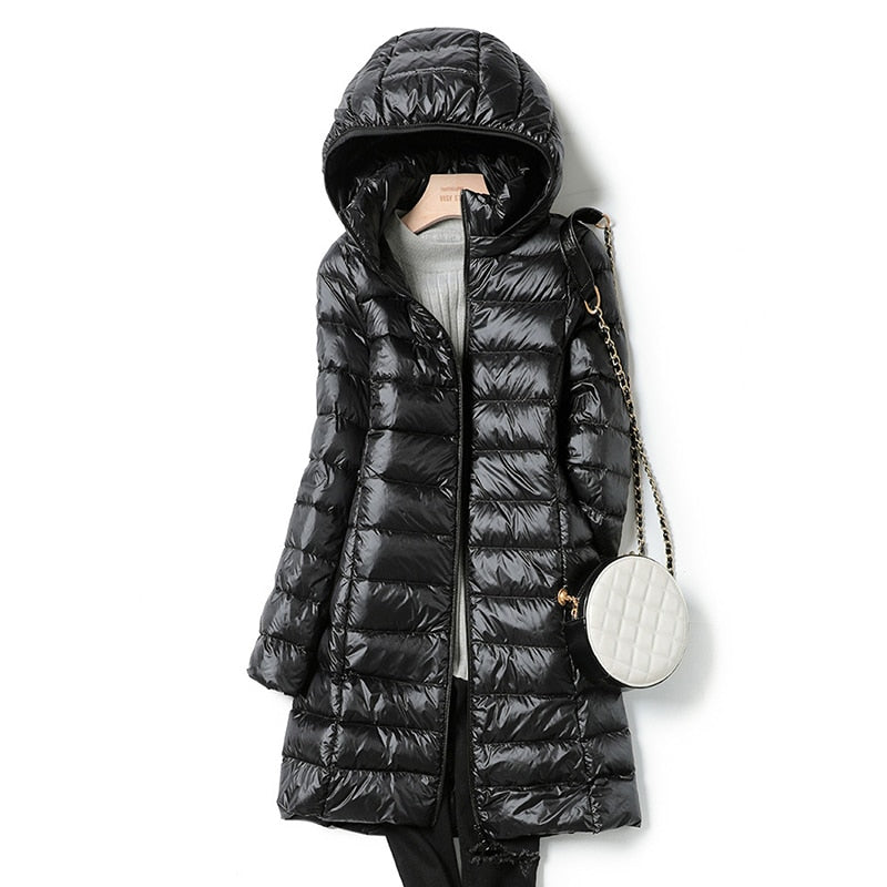 Ultraleichte Winter-Freizeitjacke in Burgundisch, warm, isolierend und stilvoll für Damen, ideal für kalte Tage.
