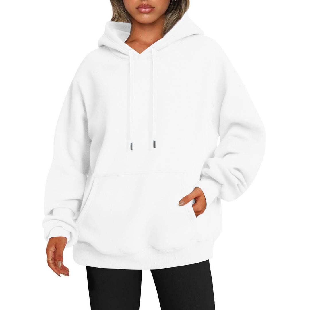 "Unisex Hoodie in Grau, weiche Baumwolle-Polyester-Mischung, modernes Design, vielseitig und bequem, ideal für jeden Anlass."