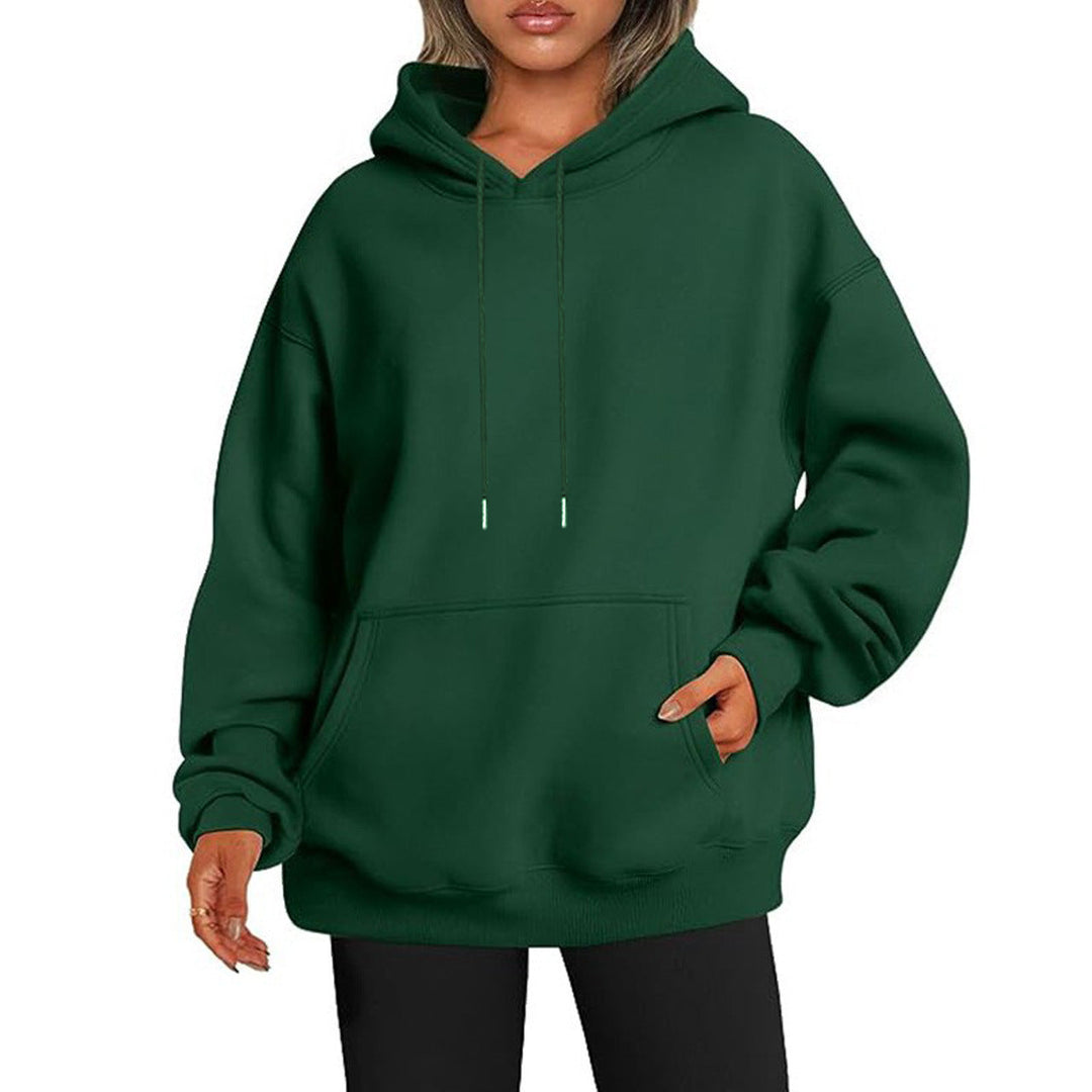 "Unisex Hoodie in Grau, weiche Baumwolle-Polyester-Mischung, modernes Design, vielseitig und bequem, ideal für jeden Anlass."