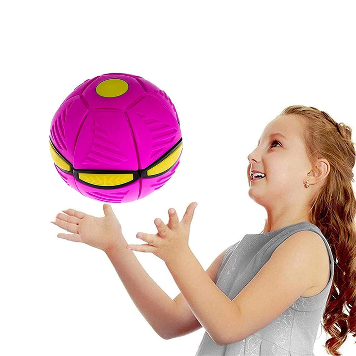 Verwandlungsball für draußen, spielerisches Design, wandelbar von Scheibe zu Ball, bunte Farben, robust, ideal für Kinder.