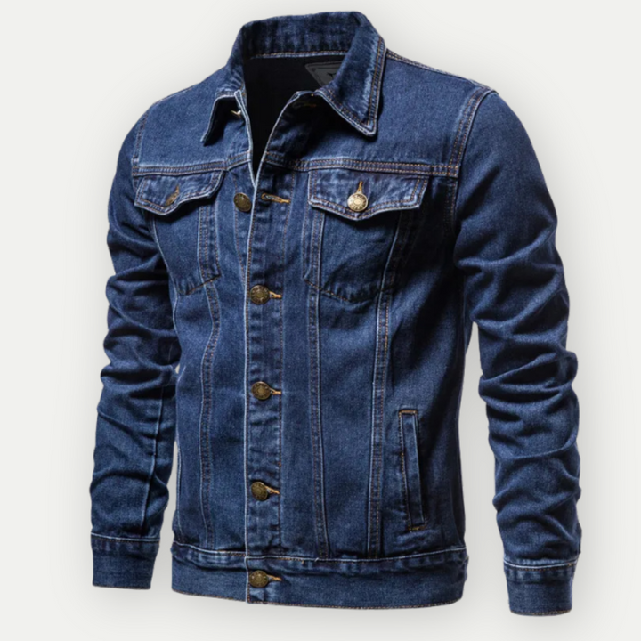 Vielseitige Jeans Trucker Jacke in Blau, Vorderansicht, ideal für stilvolle, lässige Looks und hohen Tragekomfort.