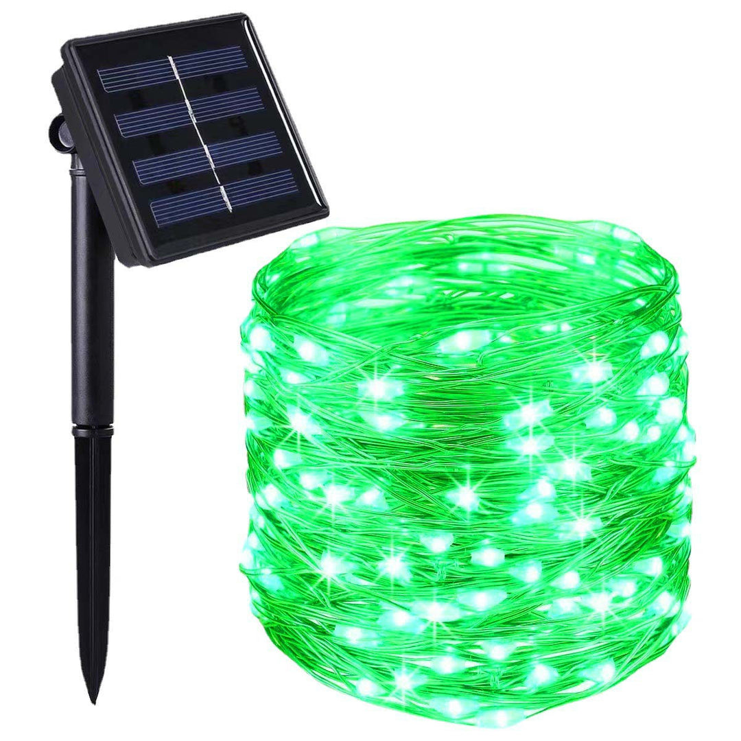 "Wasserdichte, solarbetriebene Lichterkette für stimmungsvolle Gartenbeleuchtung, robust bei Regen und wetterfest."