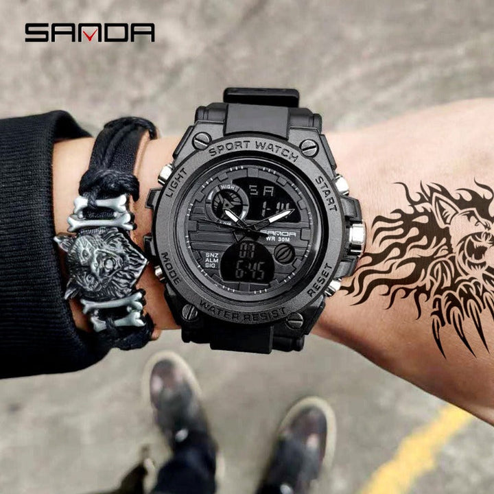 "Wasserdichte, stoßfeste digitale Herren Armbanduhr mit ergonomischem Design und hochauflösendem LED-Display."