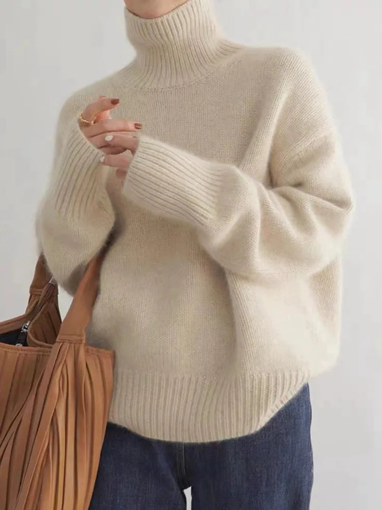 Weicher Kaschmir-Rollkragenpullover für Damen, elegant und warm, in Beige, Grau, Khaki, ideal für kalte Wintertage.