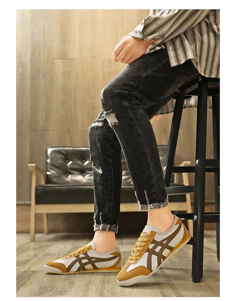 "Weiße Sommer-Sneakers mit geometrischem Muster und bequemer Passform für Damen, ideal für stilbewusste Outfits"