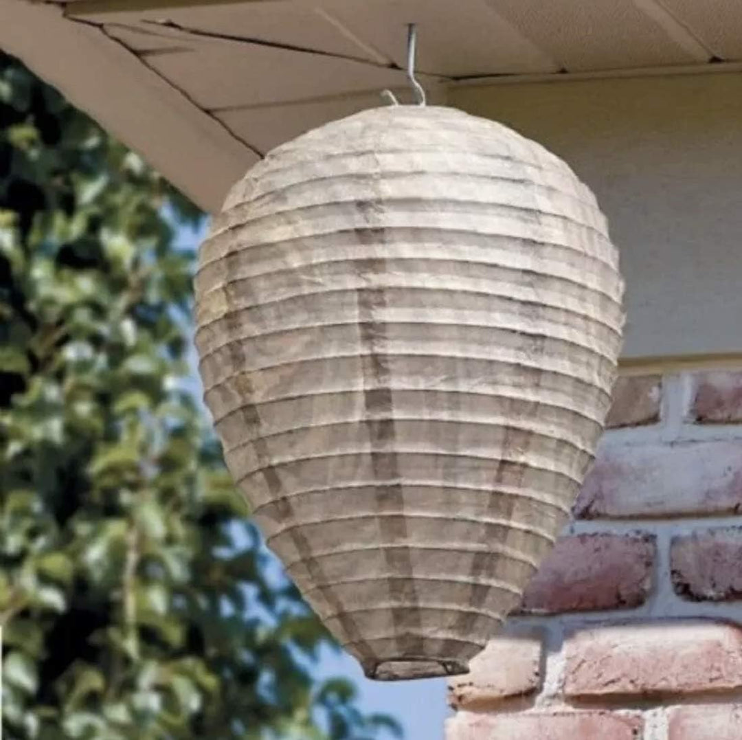 "Wespennest Abwehr Lampe mit hängendem Schutznetz für Insektenabwehr im Garten, moderne Lichtquelle, umweltfreundlich"