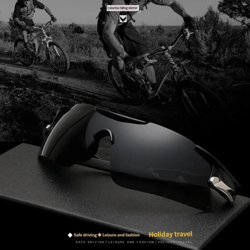 "Winddichte Damen-Fahrradbrille mit getönten Gläsern, bietet UV-Schutz und winddichte Eigenschaften in stilvollem Design."
