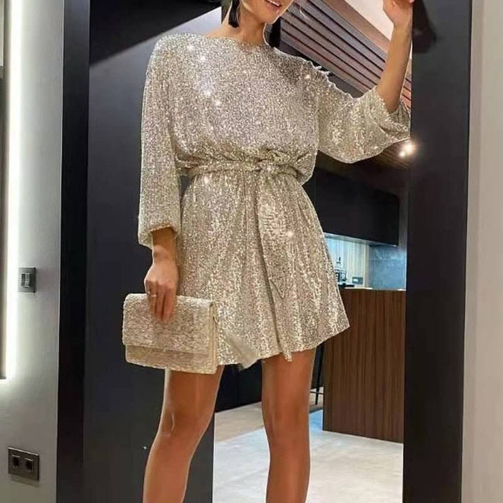 Glänzendes Paillettenkleid