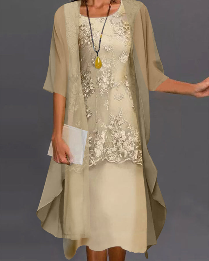 Zweiteiliges Chiffonkleid Damen, elegantes uni Design, Rundhalsausschnitt, schmeichelhafte Passform, raffinierte Details.